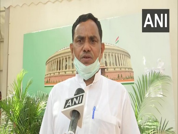 SP MP Vishambhar Prasad Nishad while speaking to ANI in New delhi (File pic/ ANI)