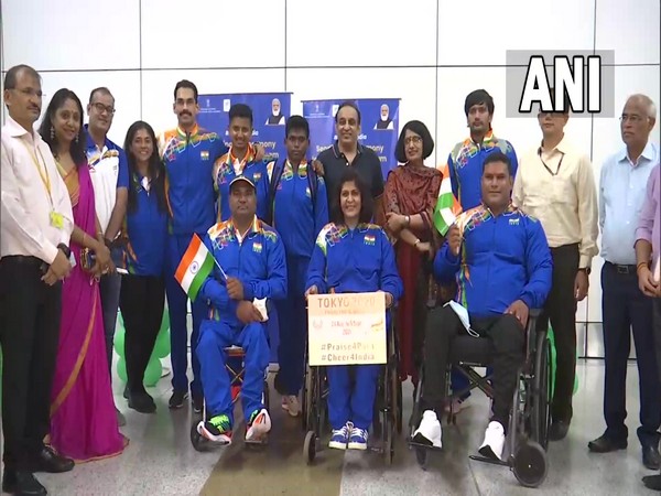 Indian contigent for Tokyo 2020 Paralympic arrives at the airport. (Photo/ANI)