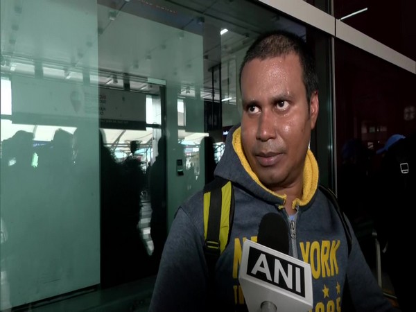 Indian National evacuee from Afghanistan at Delhi Airport (Photo/ANI)