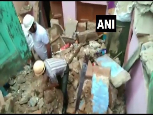 A residential building collapsed in Jodhpur 