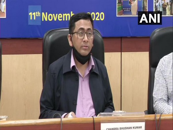 Deputy Election Commissioner Chandrabhushan Kumar addressing a press conference in New Delhi.