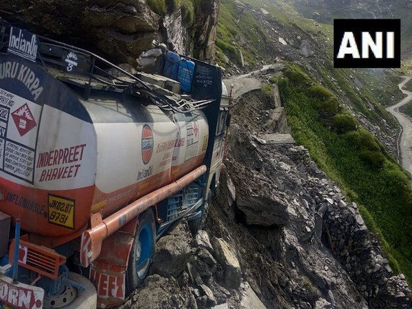National Highway 3 (Manali-Leh) blocked after a landslide occurred in Marhi near Rohtang, Kullu district.