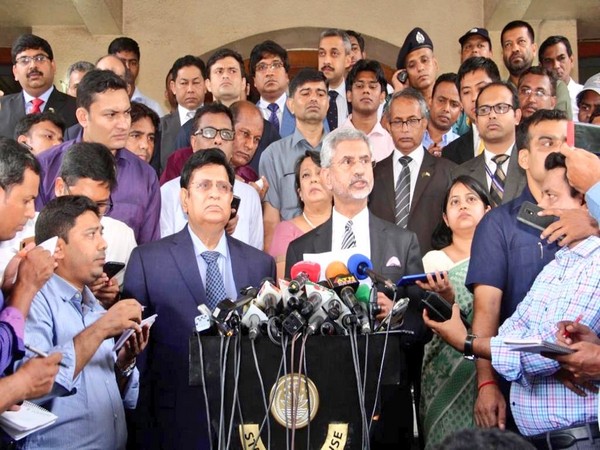 External Affairs Minister S Jaishankar with his Bangladesh counterpart AK Abdul Momen on Tuesday.