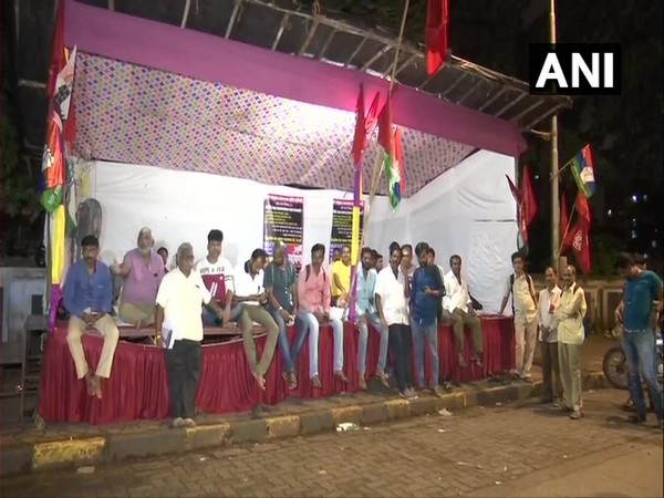 BEST employees on hunger strike in Mumbai . 