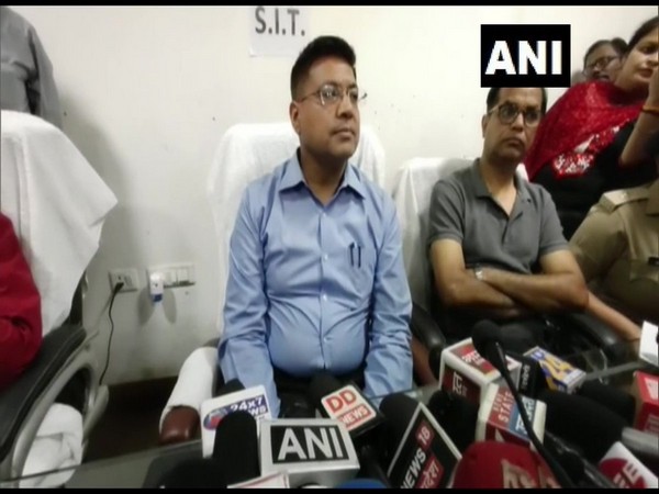 IG Naveen Arora addressing a press conference on Friday. Photo/ANI