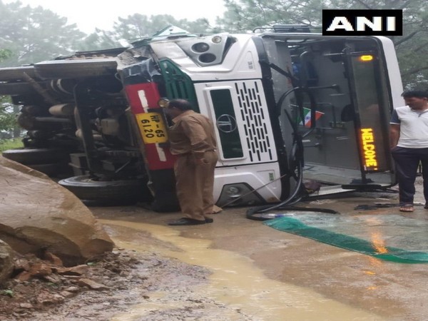 Overturned bus in Himachal Pradesh’s Mandi district. Photo/ANI