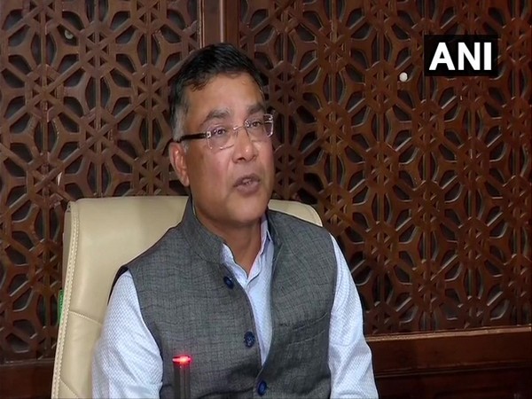 Jammu and Kashmir Chief Electoral Officer (CEO) Shailendra Kumar addressing a press conference on Sunday. Photo/ANI