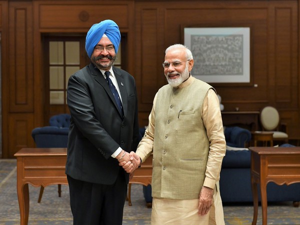 Prime Minister Narendra Modi on Friday met former IAF Chief BS Dhanoa. 