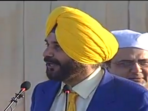 Navjot Singh Sidhu while addressing the inaugural ceremony of Kartarpur Corridor in Pakistan.