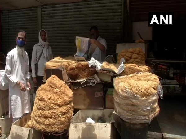 Shops awaiting customers for Eid shopping in Delhi