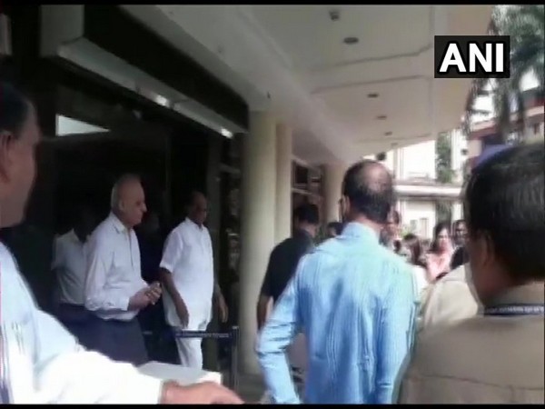 NCP chief Sharad Pawar leaving Lilavati hospital after meeting Sanjay Raut on Tuesday. Photo/ANI