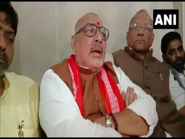 Union Minister Giriraj Singh speaking to media in Katihar, Bihar, on Saturday. Photo/ANI