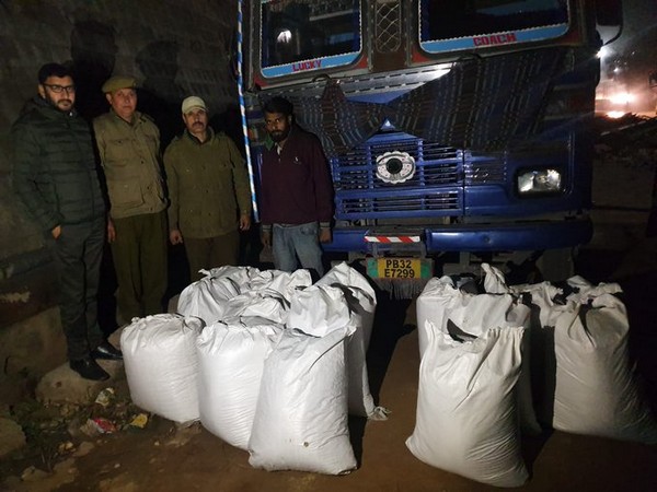 Poppy straw seized in Udhampur on Tuesday. Photo/ANI