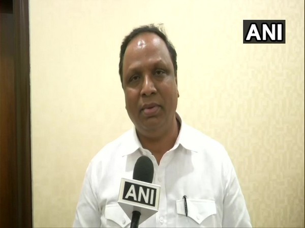 BJP MLA from Bandra West Ashish Shelar speaks to ANI in Mumbai on Sunday [Photo/ANI]