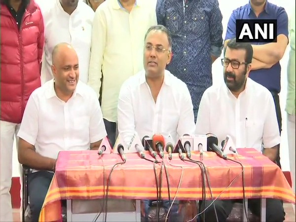 Karantaka Congress holding press conference on Thursday. (Photo/ANI)