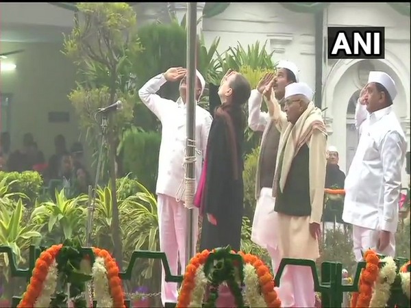 Sonia Gandhi hoisted the tricolour at Congress headquarters on Saturday. Photo/ANI