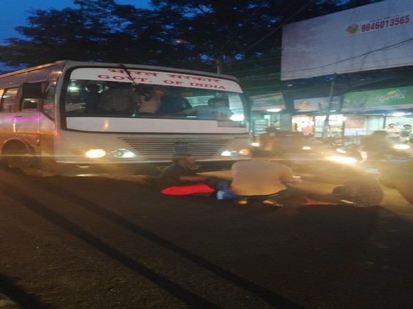 KSU members staging a protest against CAA in front of ISRO buses in Thiruvananthapuram on Friday.