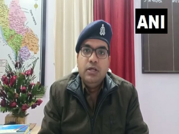 DSP Yadvendra Yadav talking to reporters in Unnao, UP on Friday. Photo/ANI