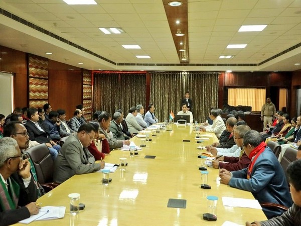 Assam Chief Minister Sarbananda Sonowal met representatives of various indigenous Sahitya Sabhas in Guwahati on Tuesday. Photo/ANI