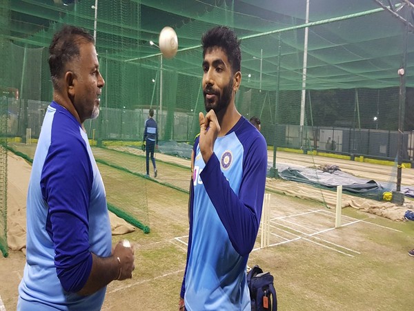 Pacer Jasprit Bumrah with bowling coach Bharat Arun (Photo/ BCCI Twitter)