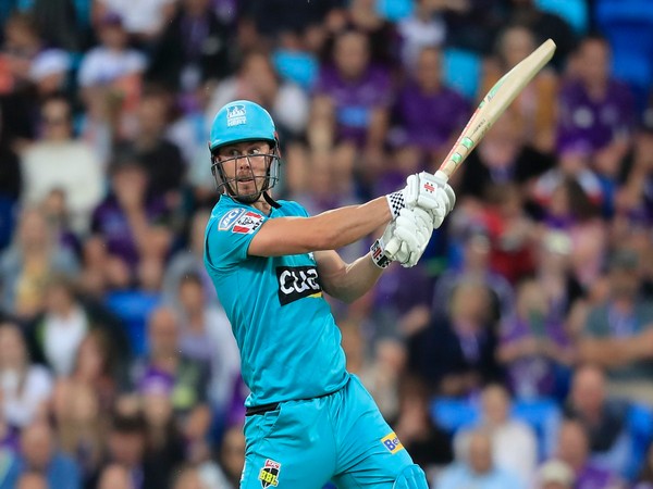 Brisbane Heat's Chris Lynn in action against Hobart Hurricanes (Photo/ Brisbane Heat Twitter)