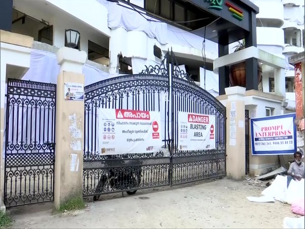 Residents have vacated the premises which will be brought down in Kochi. Photo/ANI