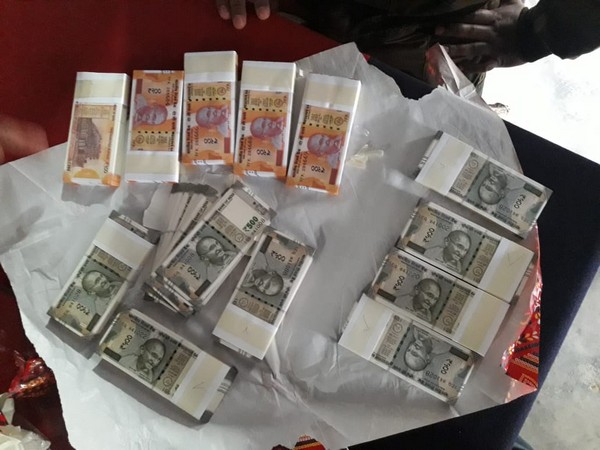 The fake currency was in the denominations of Rs 200 and Rs 500. Photo/ANI