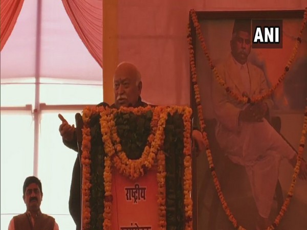 RSS chief Mohan Bhagwat addressing a public event in Bareilly on Sunday. [Photo/ANI]