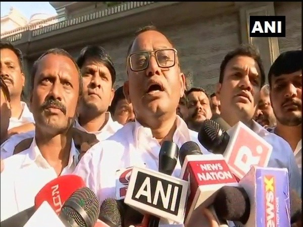 Shri Saibaba Sansthan Trust delegation representative and Shiv Sena leader Kamlakar Kothe addressing the reporters in Mumbai