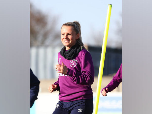 Midfielder Julia Simic. (Photo/ West Ham United Women Twitter) 