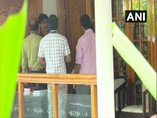Officials of Vigilance and Anti-Corruption Bureau conduct raid at the resident of Congress leader VS Sivakumar in Thiruvananthapuram, Kerala on Thursday. Photo/ANI