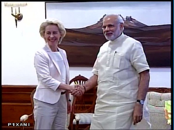 European Commission's President Ursula Von Der Leyen and Prime Minister Narendra Modi (File Photo)