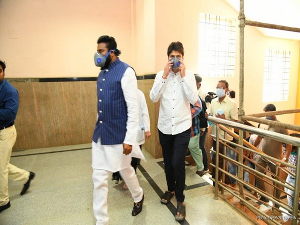 Karnataka State Health Minister BS Sriramulu visited isolated facility in Kalburgi on Sunday. Photo/ANI