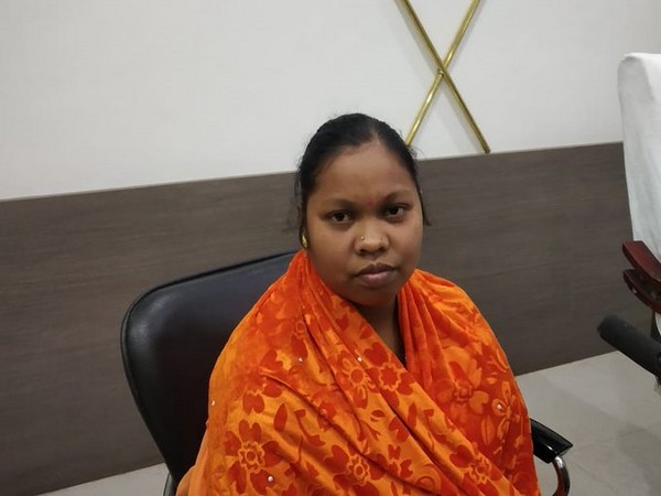 Naxal Tulsi Ulaka gave up arms on Friday.