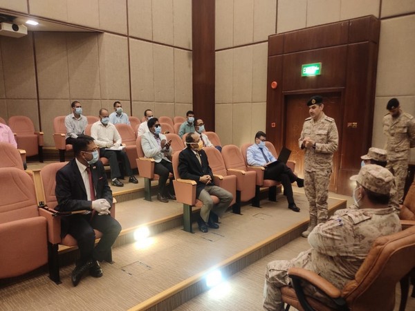 India's Rapid Response Team during interaction with Kuwaiti officials on Monday at one of Kuwait's COVID-19 facilities.