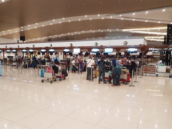 A medical team screened the passengers at Thiruvananthapuram airport.