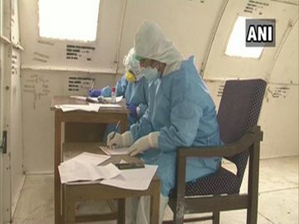 Flu clinic at district hospital in Ganderbal .[Photo/ANI]