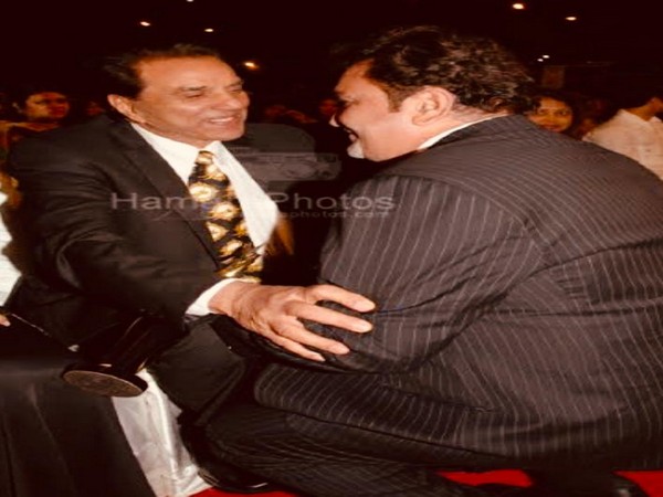 Dharmendra Deol and Rishi Kapoor (Image courtesy: Twitter)