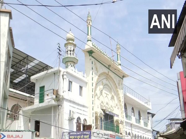 A mosque in Dehradun, Uttarakhand.