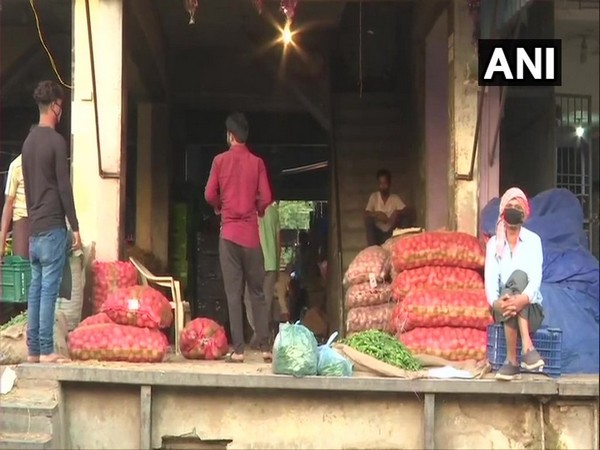 Okhla vegetable market. Photo/ANI