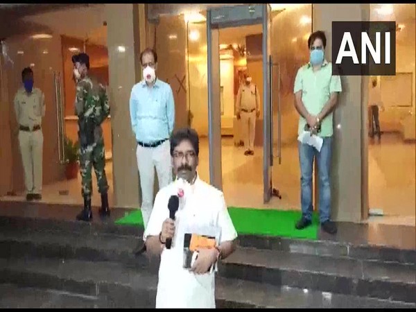 Jharkhand CM Hemant Soren addressing the media on Wednesday.