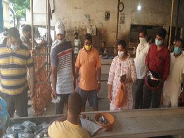 Fish market opened in Panaji on Sunday. [Photo/ANI]