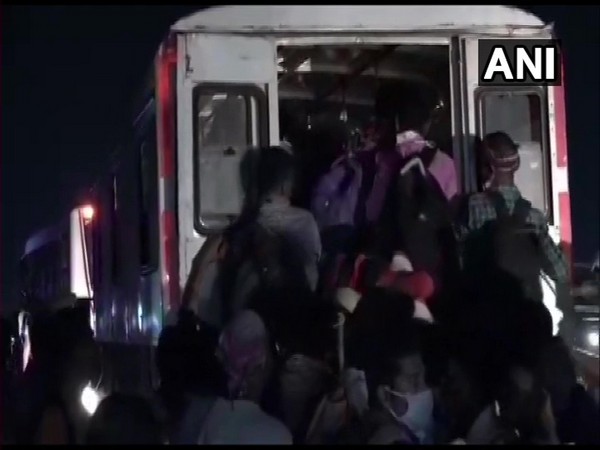 Tamil Nadu Police shifted migrant labourers to a private hall for a temporary stay.