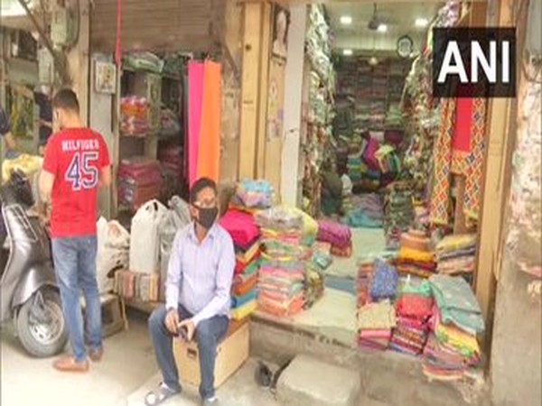 Amritsar's Tahli Sahib wholesale cloth market. (Photo/ANI)