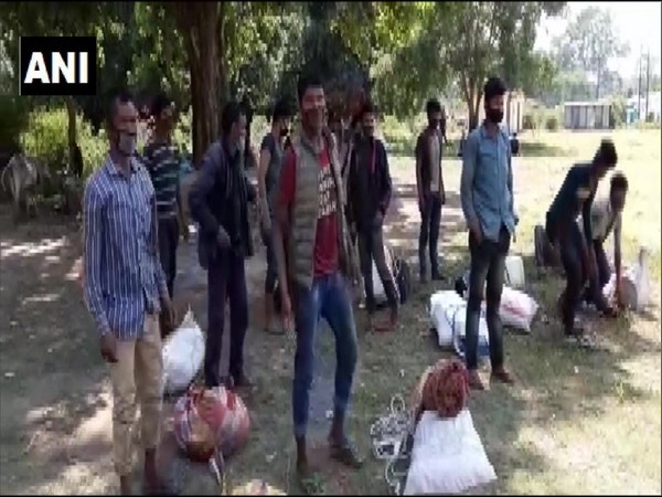 Around 1,500 migrants from Nepal returned to their country via India-Nepal border at Banbasa, Champawat in Uttarakhand