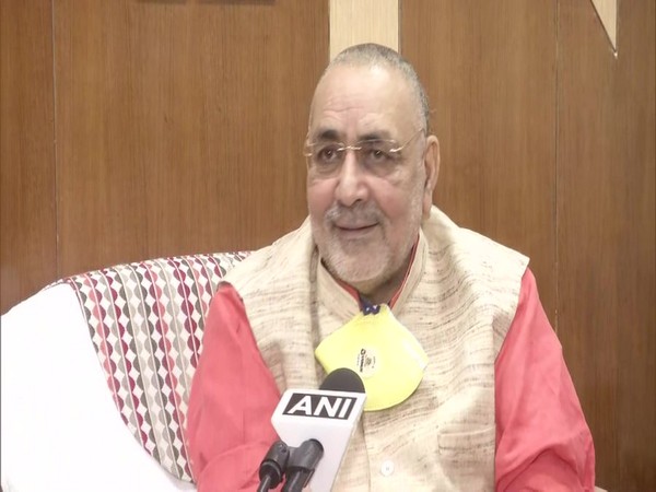 Union Minister Giriraj Singh speaking to ANI on Friday.      Photo/ANI