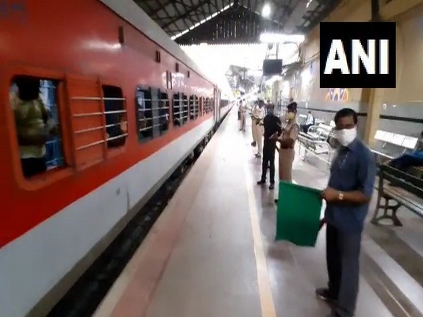 A Shramik Special train departing for Bihar from Bengaluru Cantonment Railway Station on Saturday.