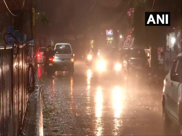 Rain lashed out in parts of Kolkata on Wednesday. Photo/ANI