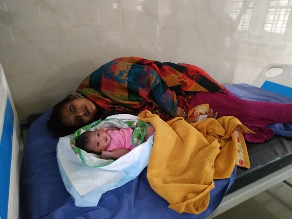 Asha Kumari delivered baby girl on Thursday morning. [Photo/ANI]