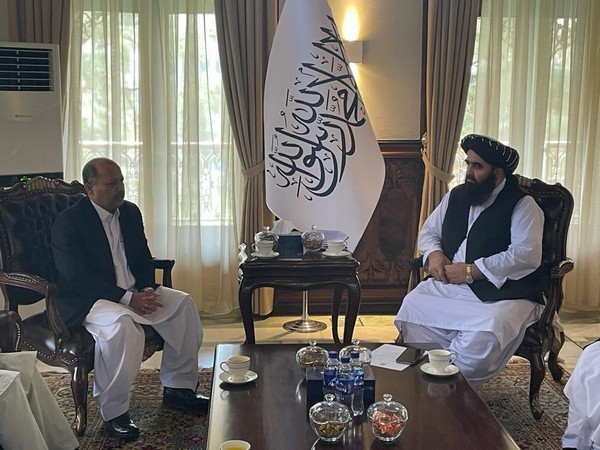 Pak envoy meets with Taliban foreign minister (Photo Credit: Twitter/ Mansoor Ahmad Khan)